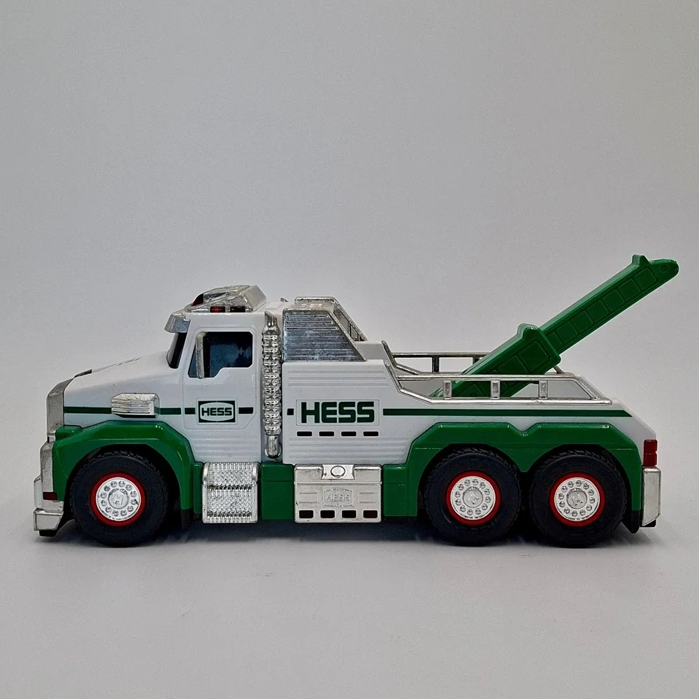 2019 Hess Tow Truck & Rescue Vehicle Lights Tested Tow Truck